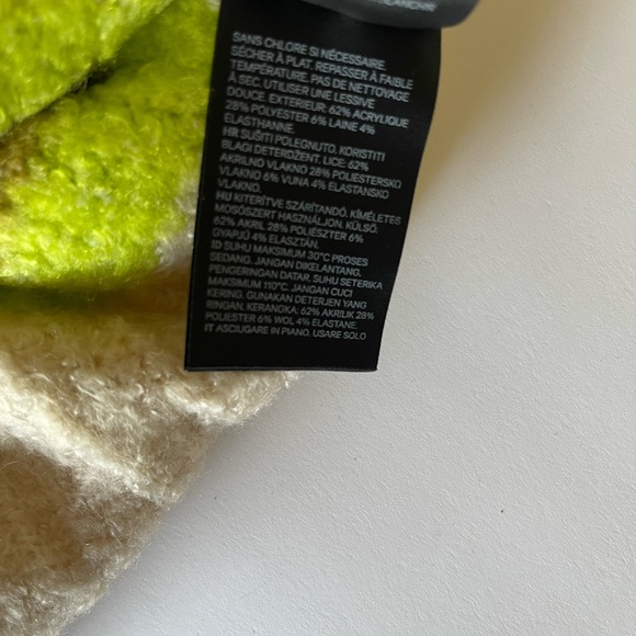 Kangol x H&M striped logo over sized sweater size Medium - Picture 12 of 13